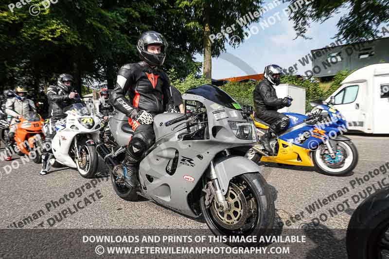 cadwell no limits trackday;cadwell park;cadwell park photographs;cadwell trackday photographs;enduro digital images;event digital images;eventdigitalimages;no limits trackdays;peter wileman photography;racing digital images;trackday digital images;trackday photos